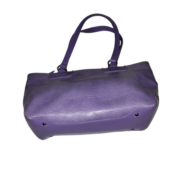 Lilac purple handbag - Picture 3 of 12